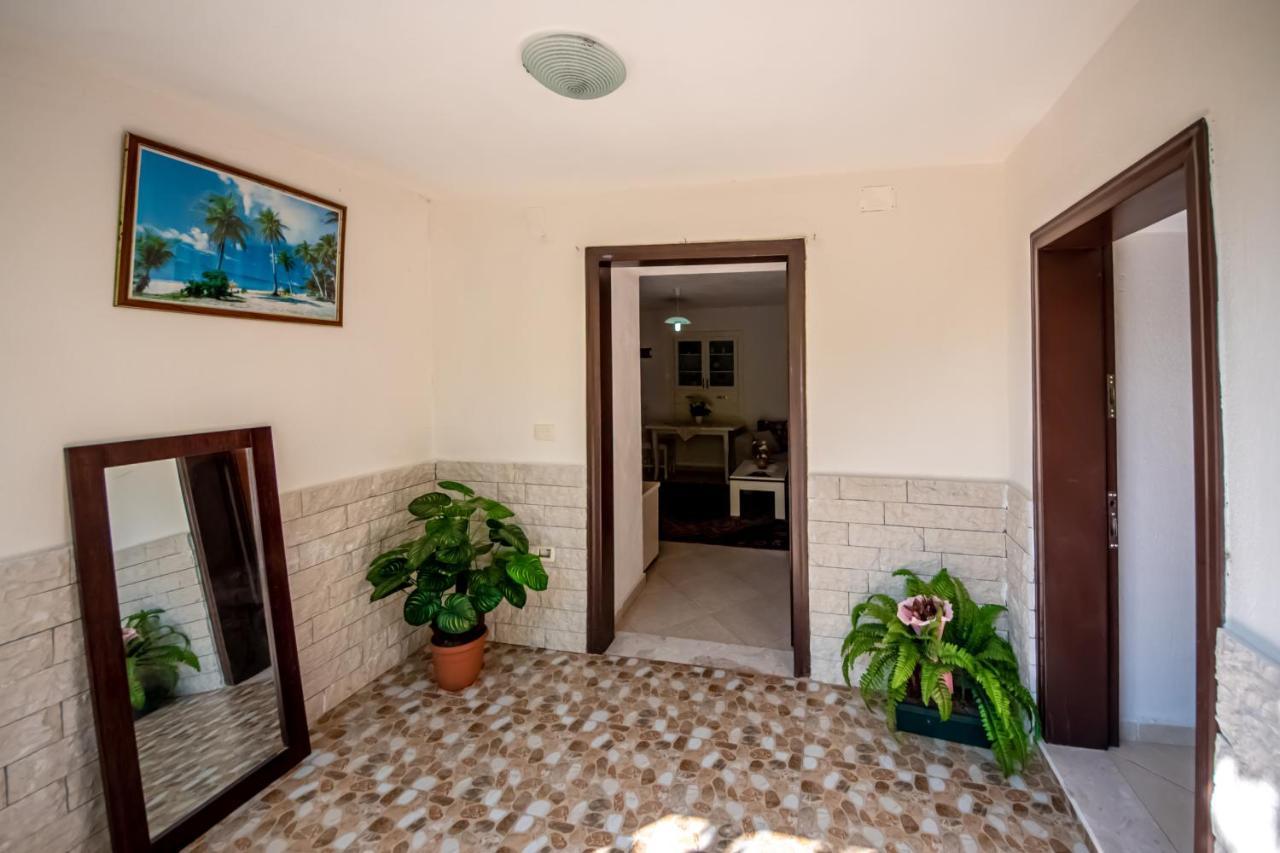 Guest House Garden Gjirokastër Екстериор снимка